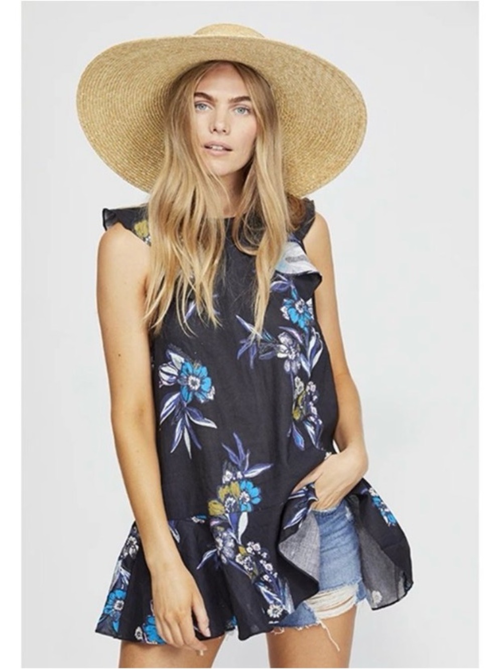 FREE PEOPLE Summer in Tulum Floral Printed Tunic Top Black White Size XS
